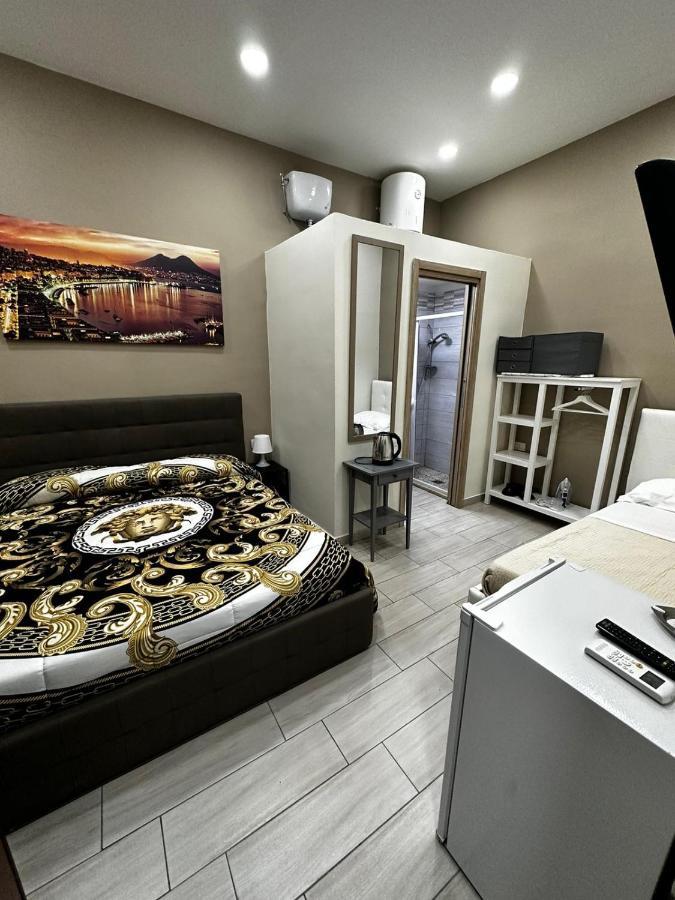 B&B Spaccanapoli A Due Passi Da Via Tribunali Zewnętrze zdjęcie