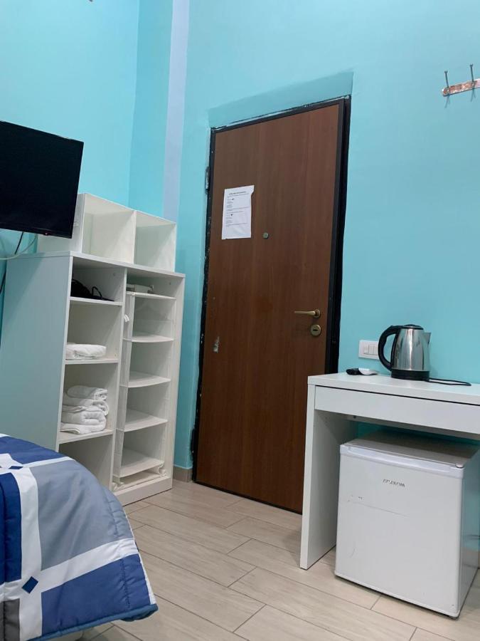 B&B Spaccanapoli A Due Passi Da Via Tribunali Zewnętrze zdjęcie